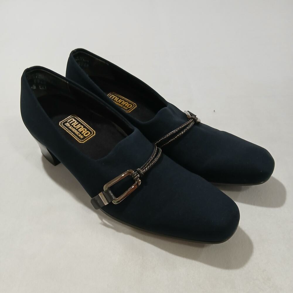 Munro Shoes Womens 8.5 Narrow Cindi Slip On Loafer Heel M207487 Navy Fabric - Picture 3 of 13